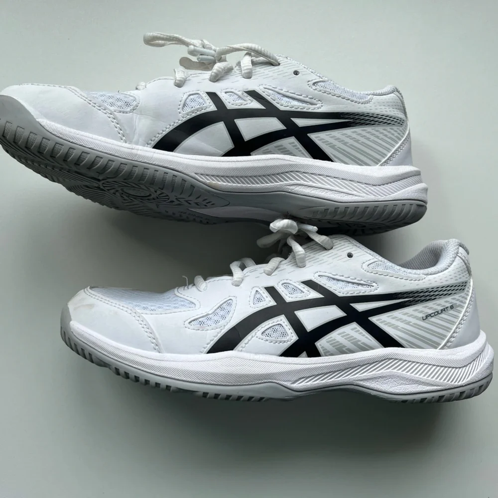 ASICS Upcourt Volleyball Shoes Youth Size 6 Big Kid Court Shoes - Picture 4 of 10